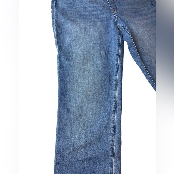 Universal Thread Denim Overalls - Picture 2 of 6